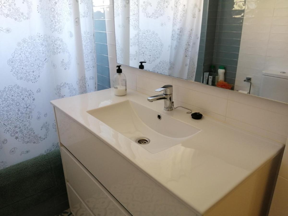 Bonito Piso En Primera Linea De Playa Almuñécar Екстериор снимка